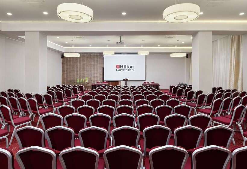 Отель Hilton Garden Inn Kaluga