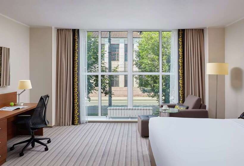 Отель Hilton Garden Inn Kaluga