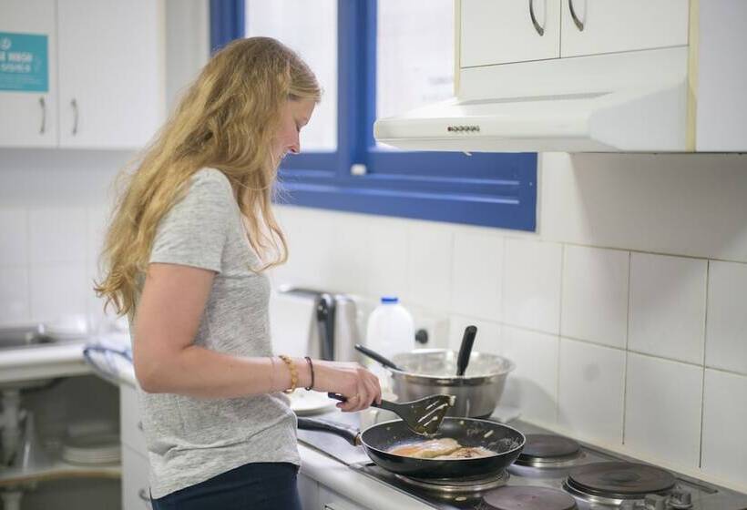 هتل Yha Hobart Central