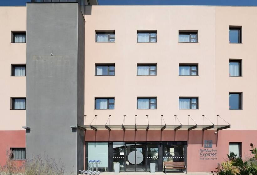 בית מלון כפרי Holiday Inn Express   Marseille Airport, An Ihg