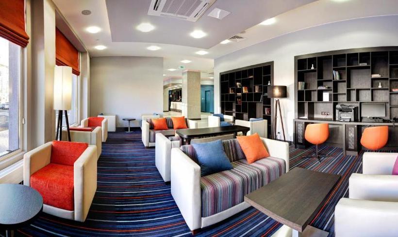 هتل Holiday Inn Express Voronezh  Kirova, An Ihg