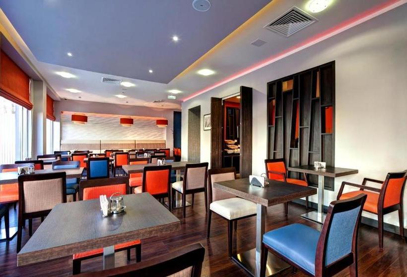 هتل Holiday Inn Express Voronezh  Kirova, An Ihg