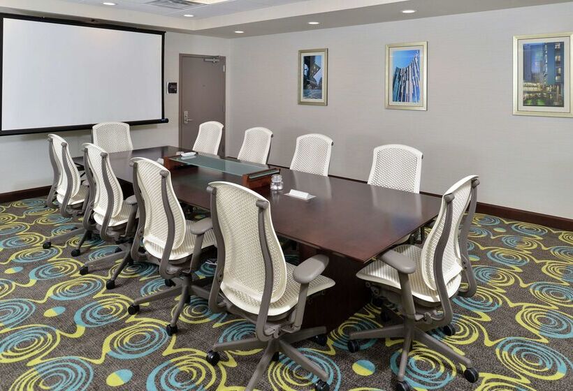 Отель Homewood Suites By Hilton Cincinnati Mason