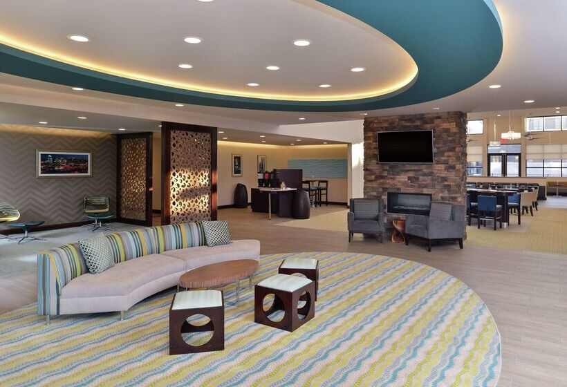 Отель Homewood Suites By Hilton Cincinnati Mason