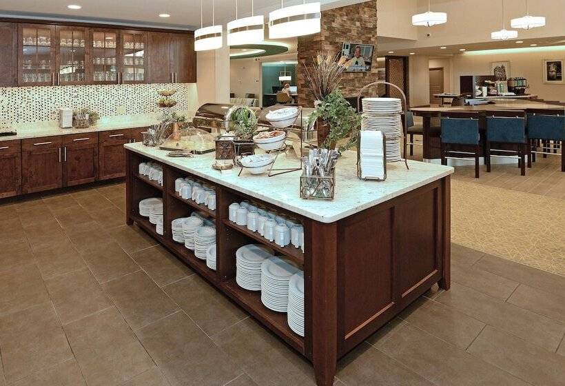 Отель Homewood Suites By Hilton Cincinnati Mason