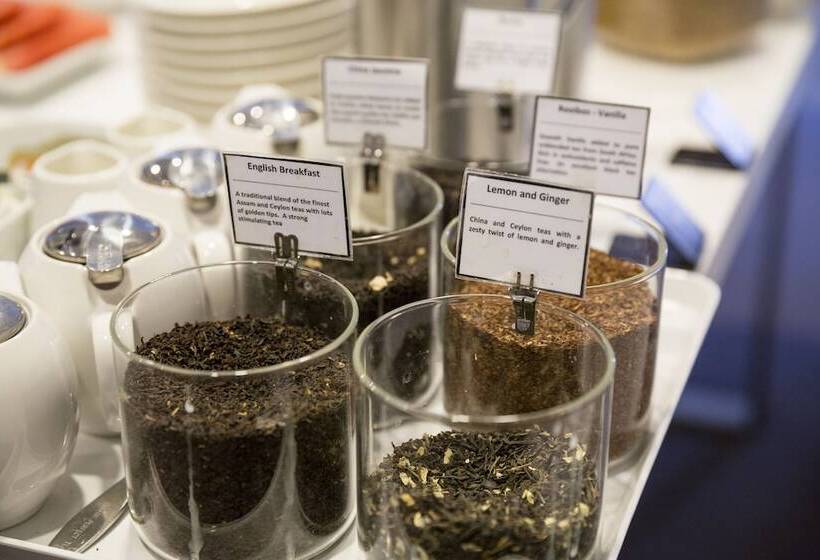 فندق Honeysuckle Executive Apartments