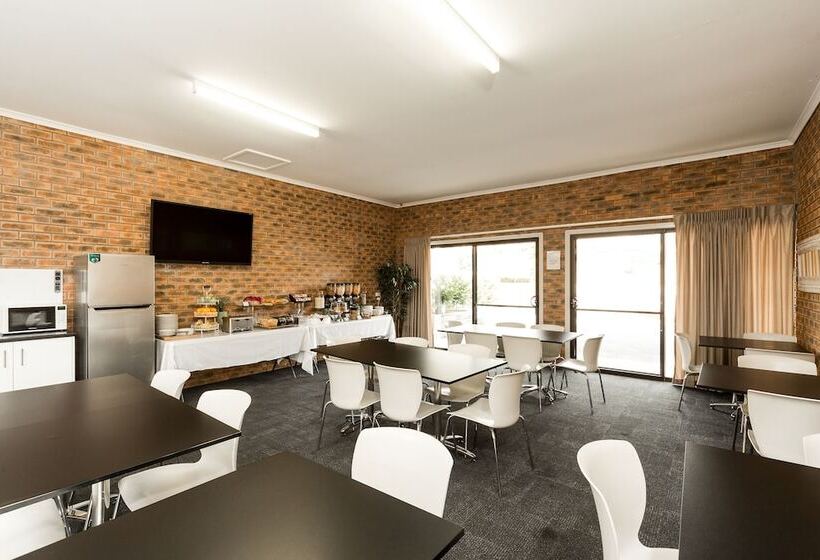 בית מלון כפרי Hume Country Motor Inn