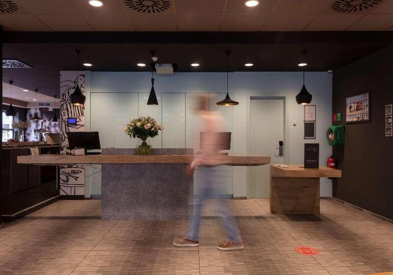 ホテル Ibis De Panne