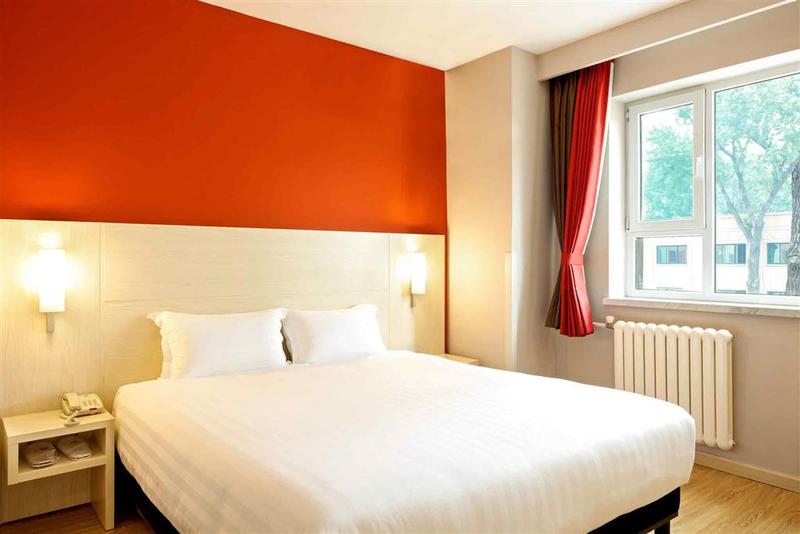 酒店 Ibis Jinan Jingwu Rd