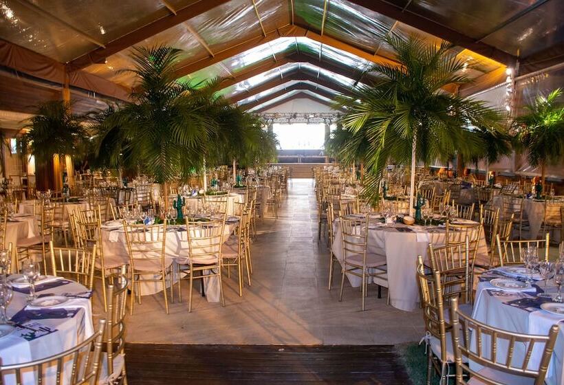 Jatiuca Hotel & Resort