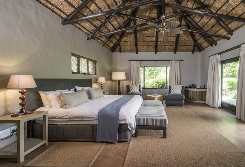 فندق Kariega Game Reserve   River Lodge