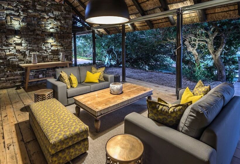 فندق Kariega Game Reserve   River Lodge