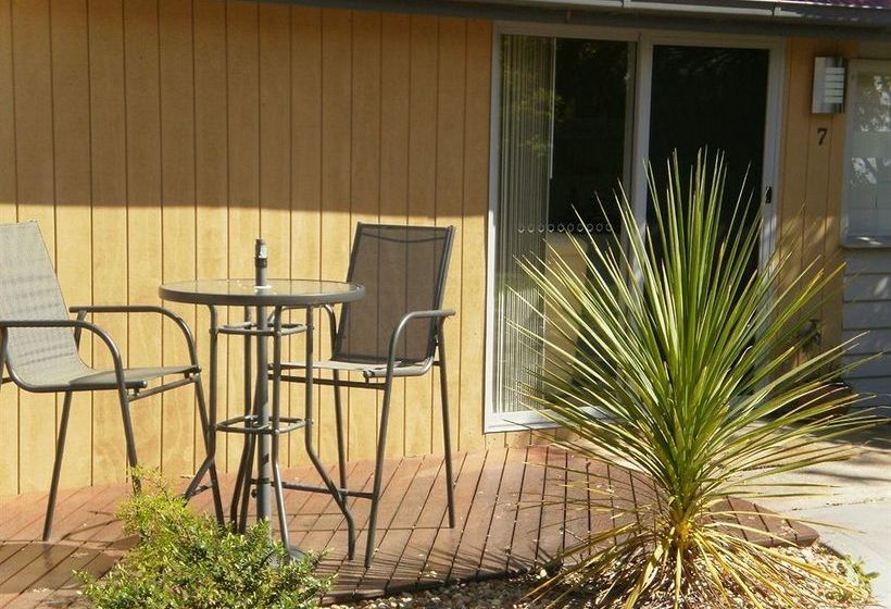 酒店 Kickback Cottages