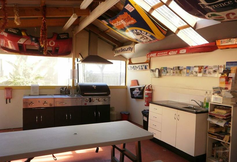 酒店 Kickback Cottages