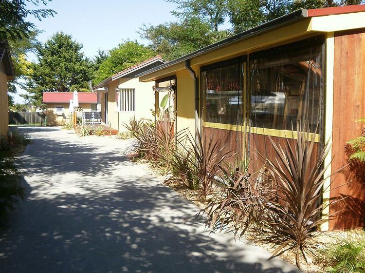 酒店 Kickback Cottages