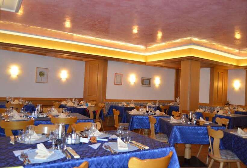 בית מלון כפרי Ladina