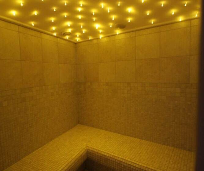 בית מלון כפרי Ladina