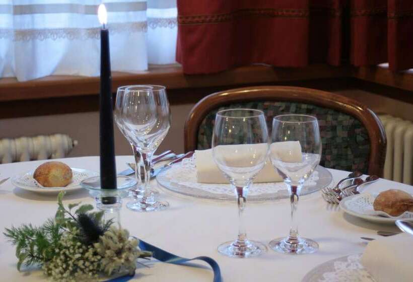 Отель Larice Bianco