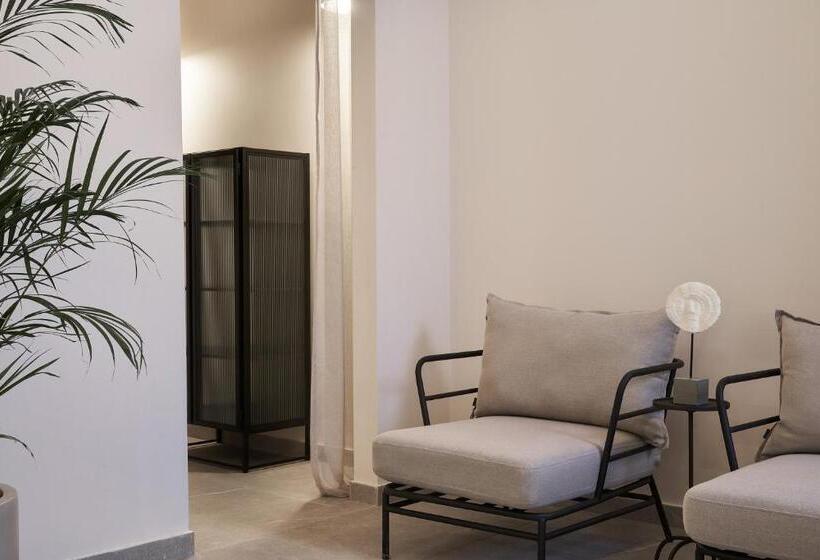 ホテル Lena Mare Boutique