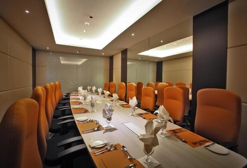 فندق Limketkai Luxe