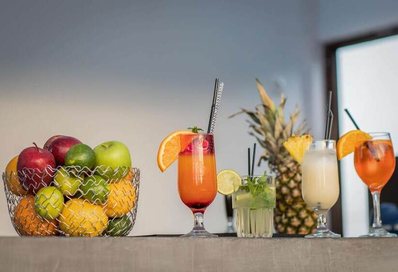 Отель Lindos Breeze Beach