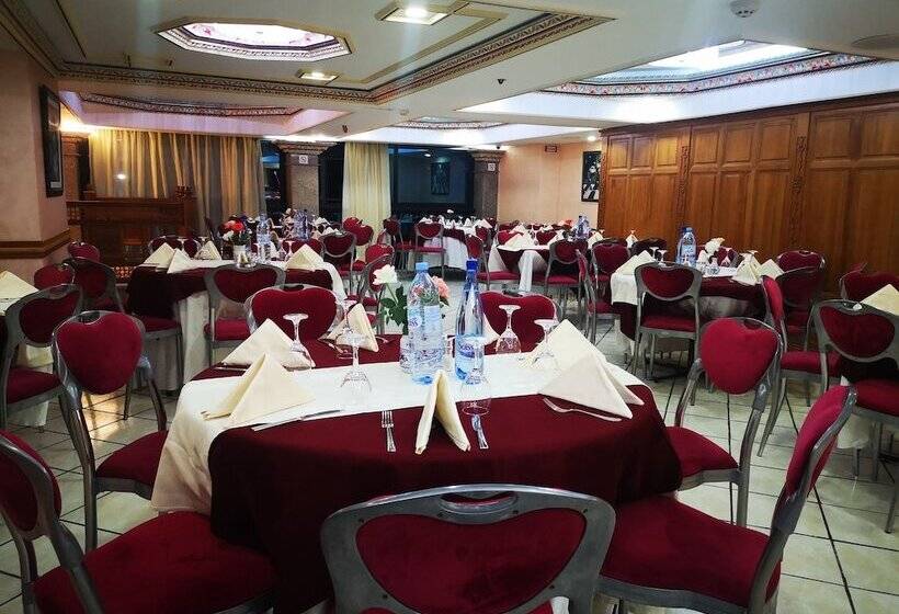 Majliss Hotel Downtown