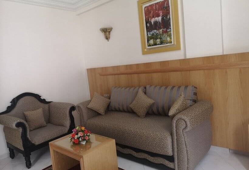 Majliss Hotel Downtown