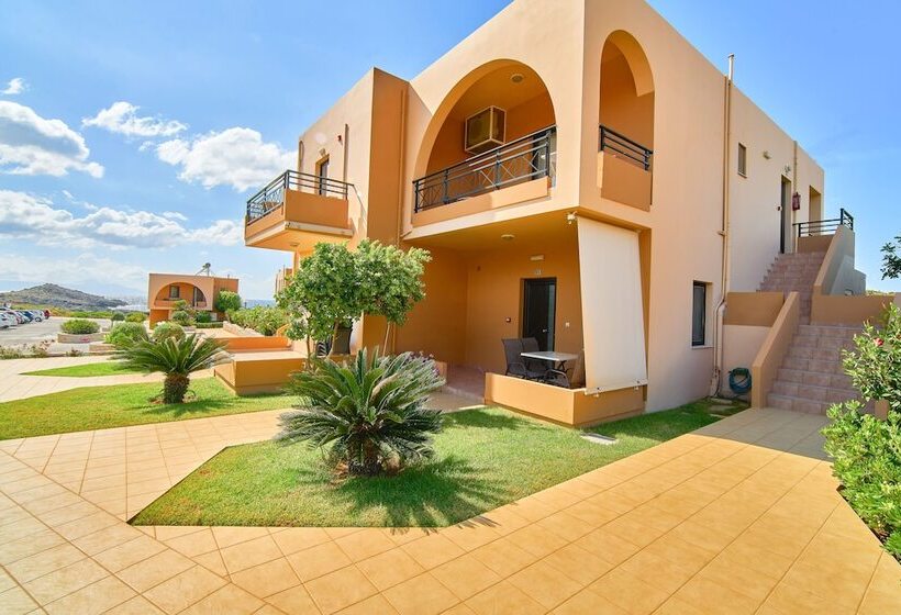 Отель Nanakis Beach Apartments