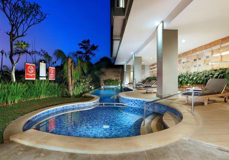 酒店 Neo Denpasar By Aston