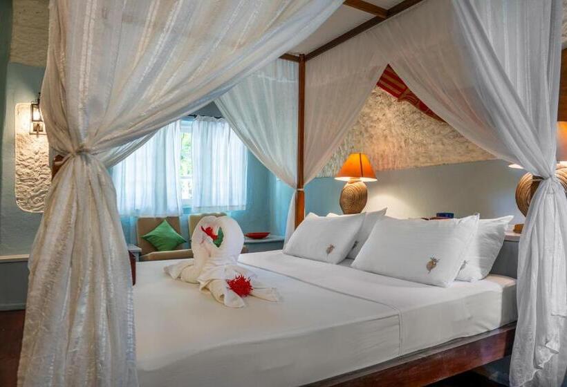 Hotel Nika Island Resort & Spa, Maldives