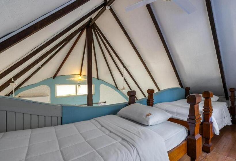 Hotel Nika Island Resort & Spa, Maldives