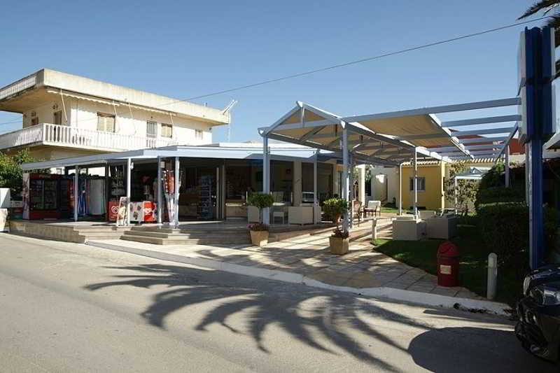 酒店 Niriides Apartments