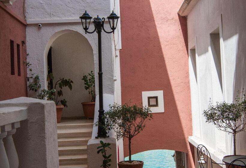 ホテル Porto Maltese Boutique Estate