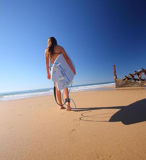 Отель Portobello By The Sea