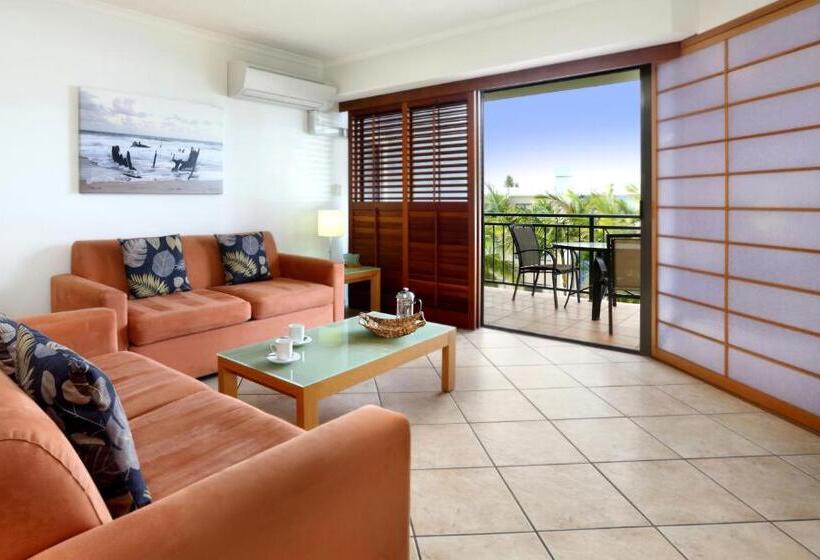 Отель Portobello By The Sea