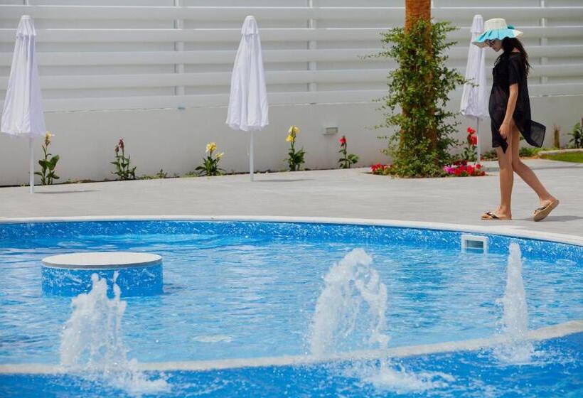 Princessa Vera Hotel Apartments