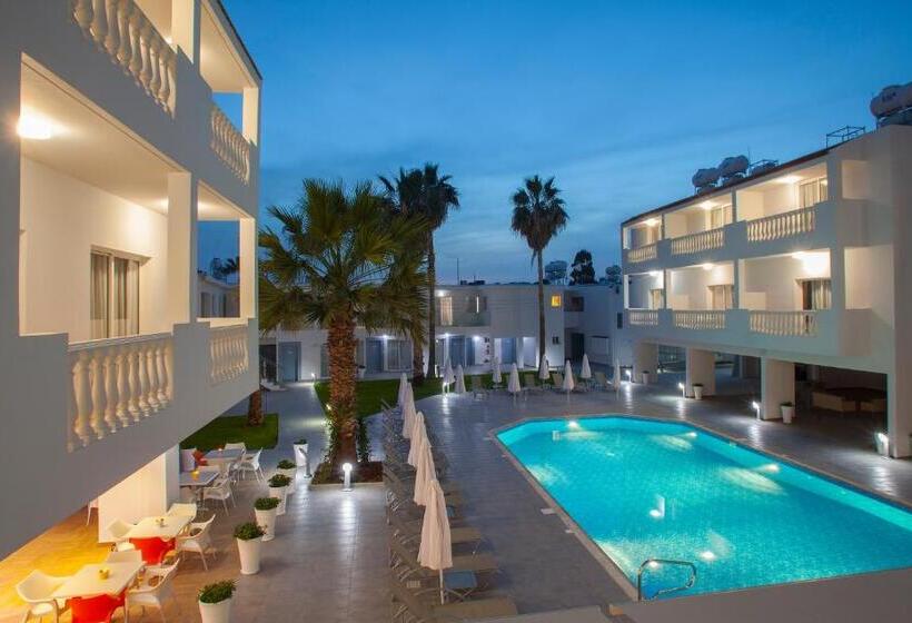 Princessa Vera Hotel Apartments