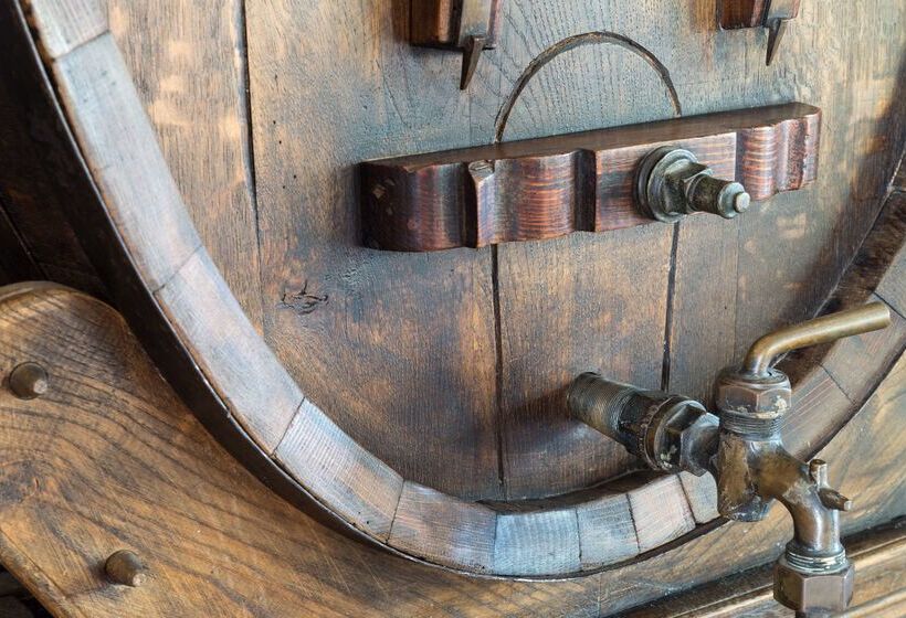 Отель The Originals City, Le Mas De Grille, Montpellier Sud