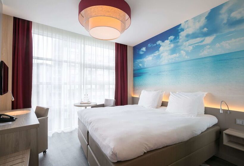 Отель Ramada The Hague Scheveningen