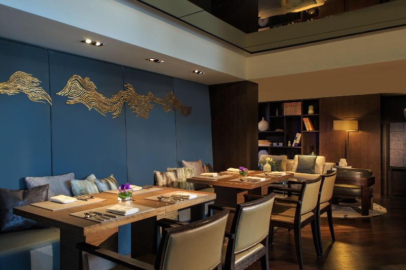 Отель Renaissance Beijing Wangfujing