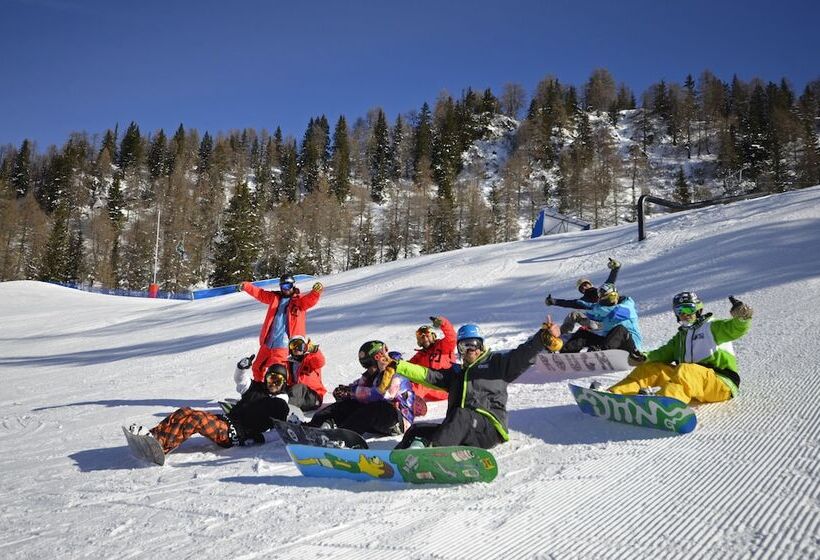 בית מלון כפרי Residence Kristall