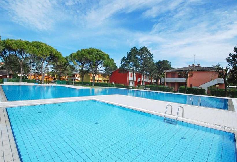 فندق Villaggio Azzurro