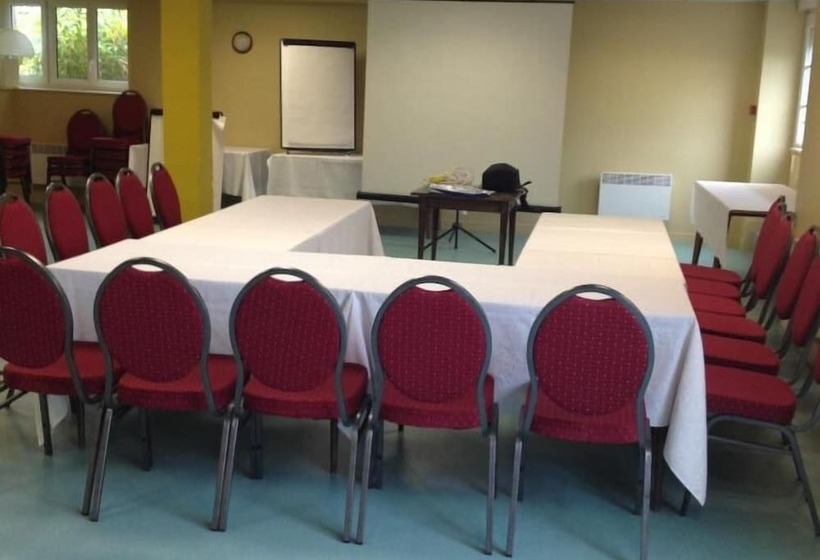 Отель Restaurant Du Lac Agen