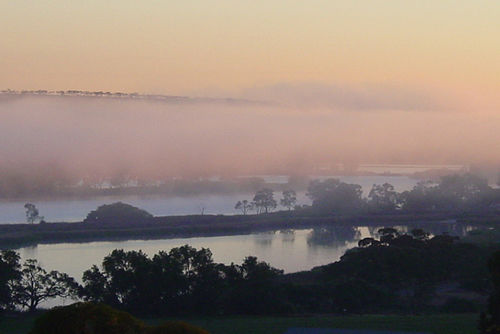 هتل Romantic Getaways At Riverview Rise Retreats