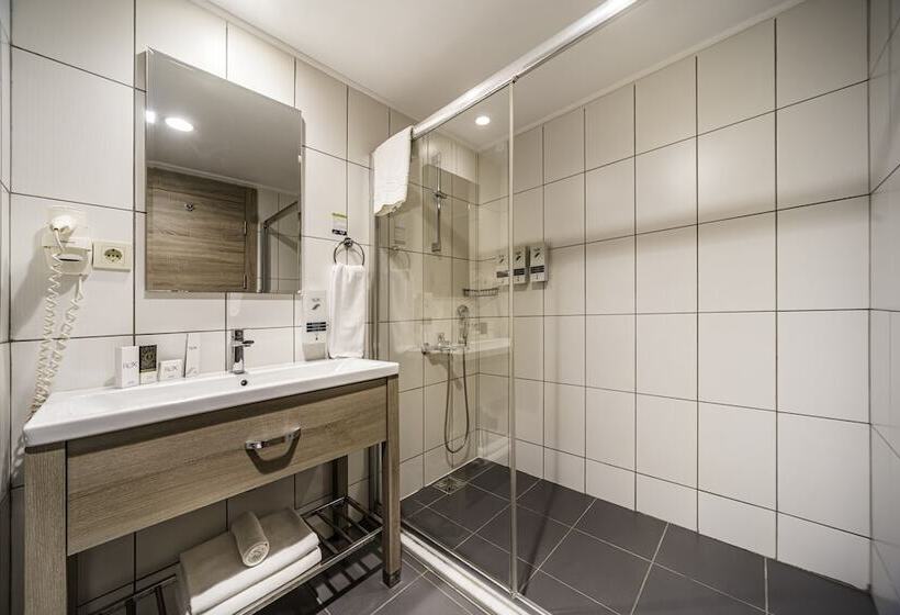 Rox Hotel Istanbul