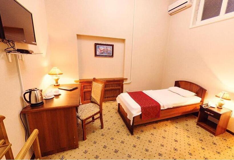 فندق Royal Palace