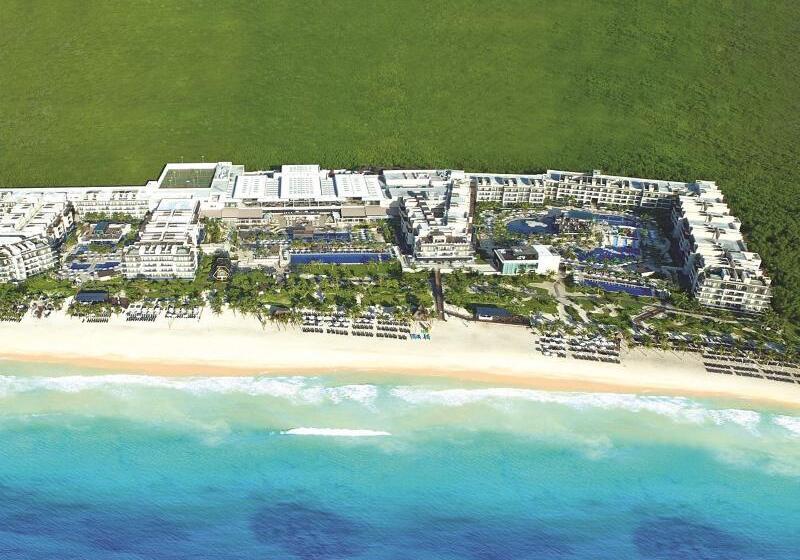 Royalton Riviera Cancun, An Autograph Collection - All Inclusive Resort & Casino