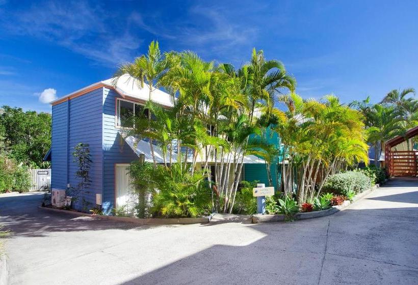 هتل Sails Lifestyle Resort