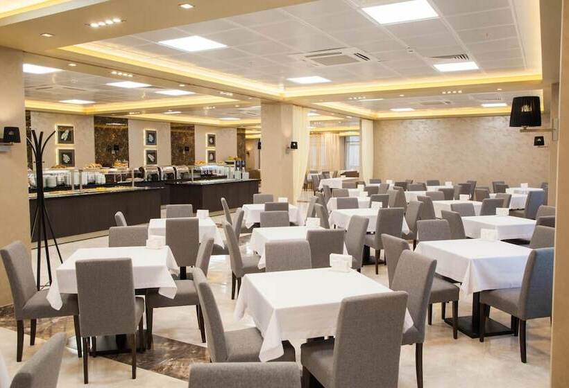 هتل Sevastopol Modern