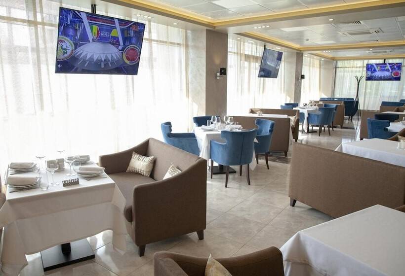 هتل Sevastopol Modern